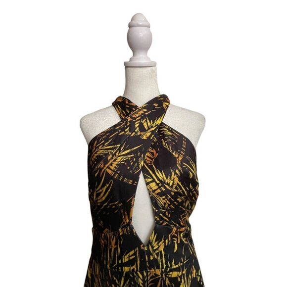 Beautiful Nights Halter Peephole Front Black & Gold Dress Size L - Picture 4 of 9